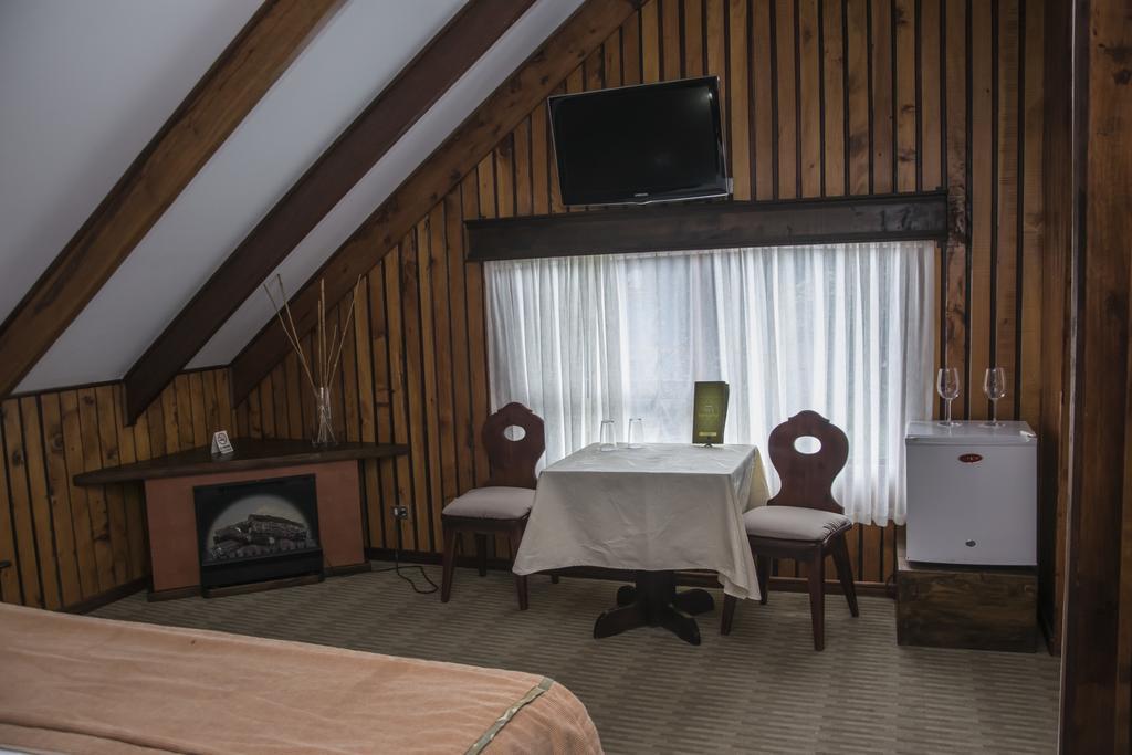 הרדיה Hotel Chalet Tirol חדר תמונה